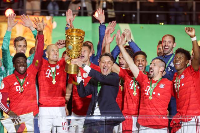 鞋底与草皮 鞋底与草皮